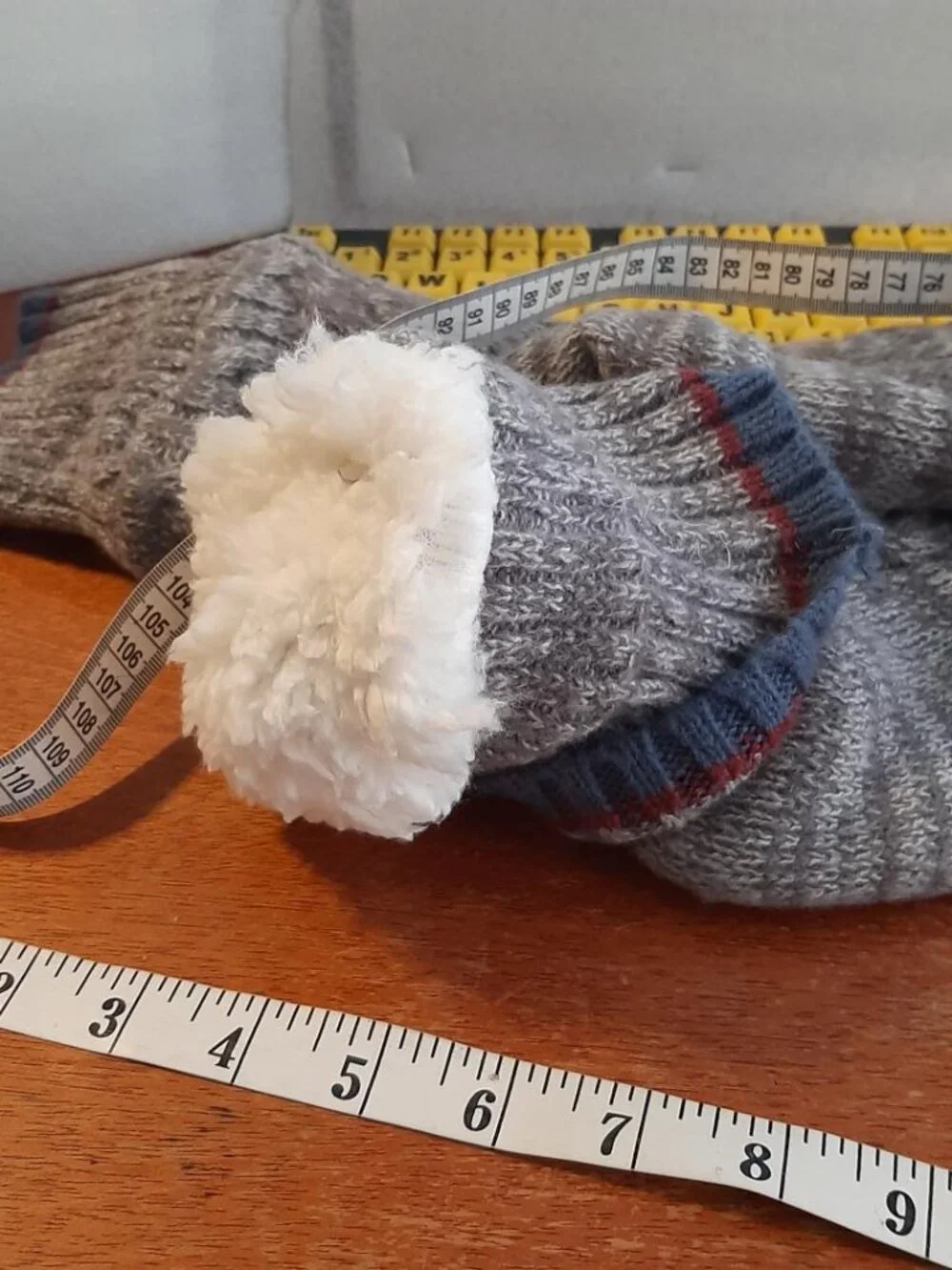 Unisex Cozy Cable Knit Gray Woolen Leg Warmers Or Boot Ribbed Cuffs Stripes